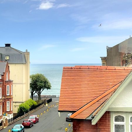 Apartment Victoria With Free Parking Scarborough Exterior foto